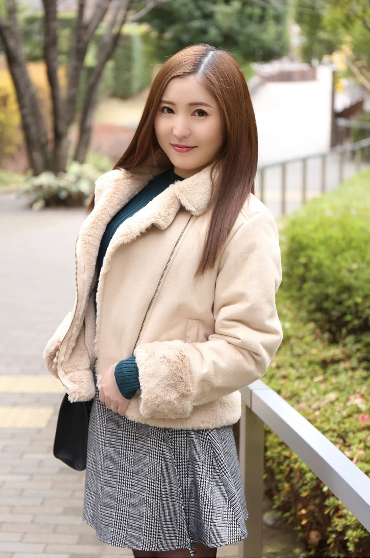 [舞ワイフ公式写真集]东希美 - 枕を掴みながら何度も果てる底なし淫女 [74P]